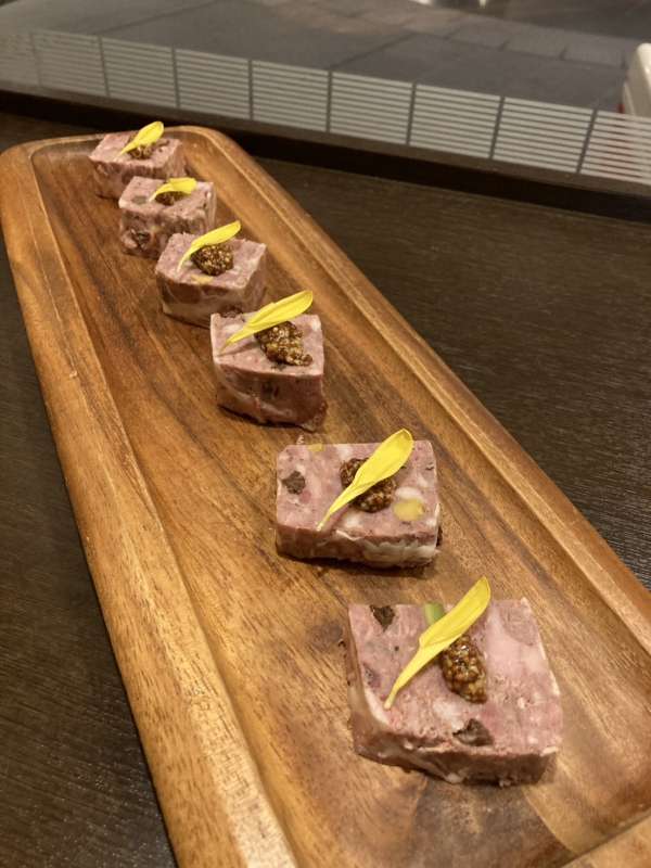 夏限定　お得なプレミアムモルツ香エールとフランス産スパークリング飲み放題２ｈコース　６,５００円→５,５００円　５月から８月まで